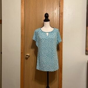 Susan Graver Small w/Geometric Print Short Sleeve w/Keyhole Neck Top - EUC